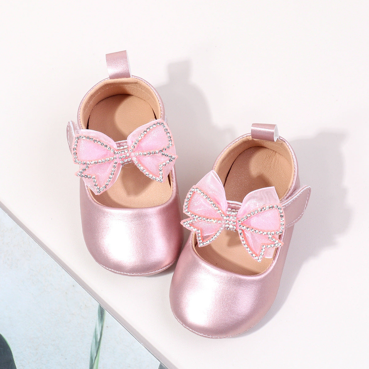Zapatos Infantiles con Lazo Brillante