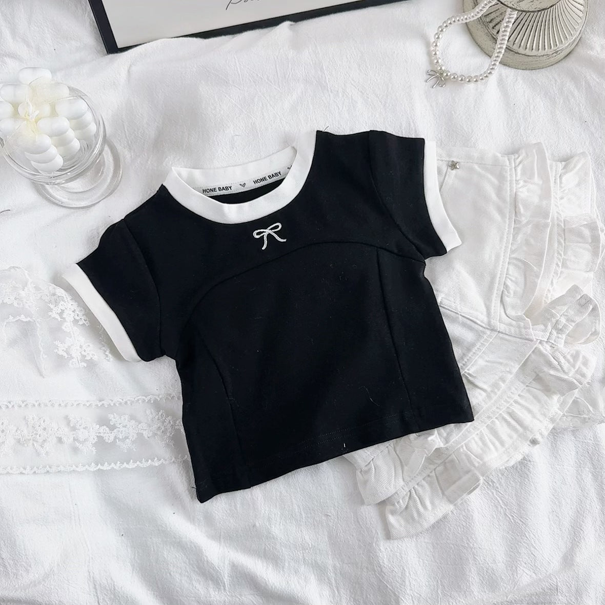 Camiseta de niña con lazo