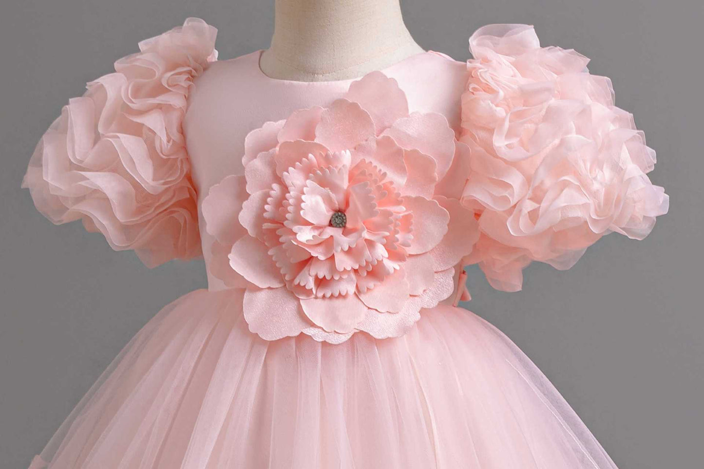 Vestido de fiesta infantil Florzinha