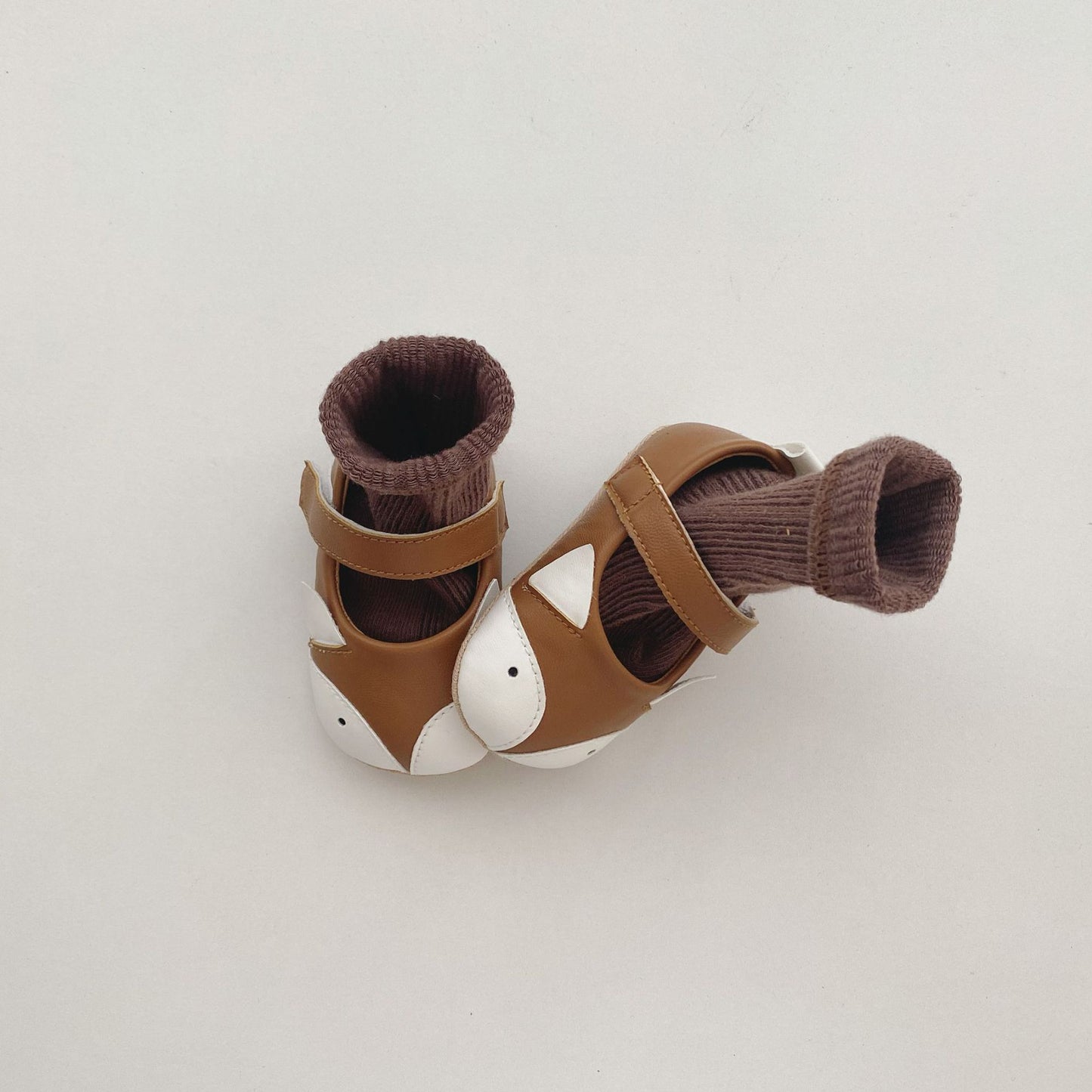 Lindos zapatos de Niña