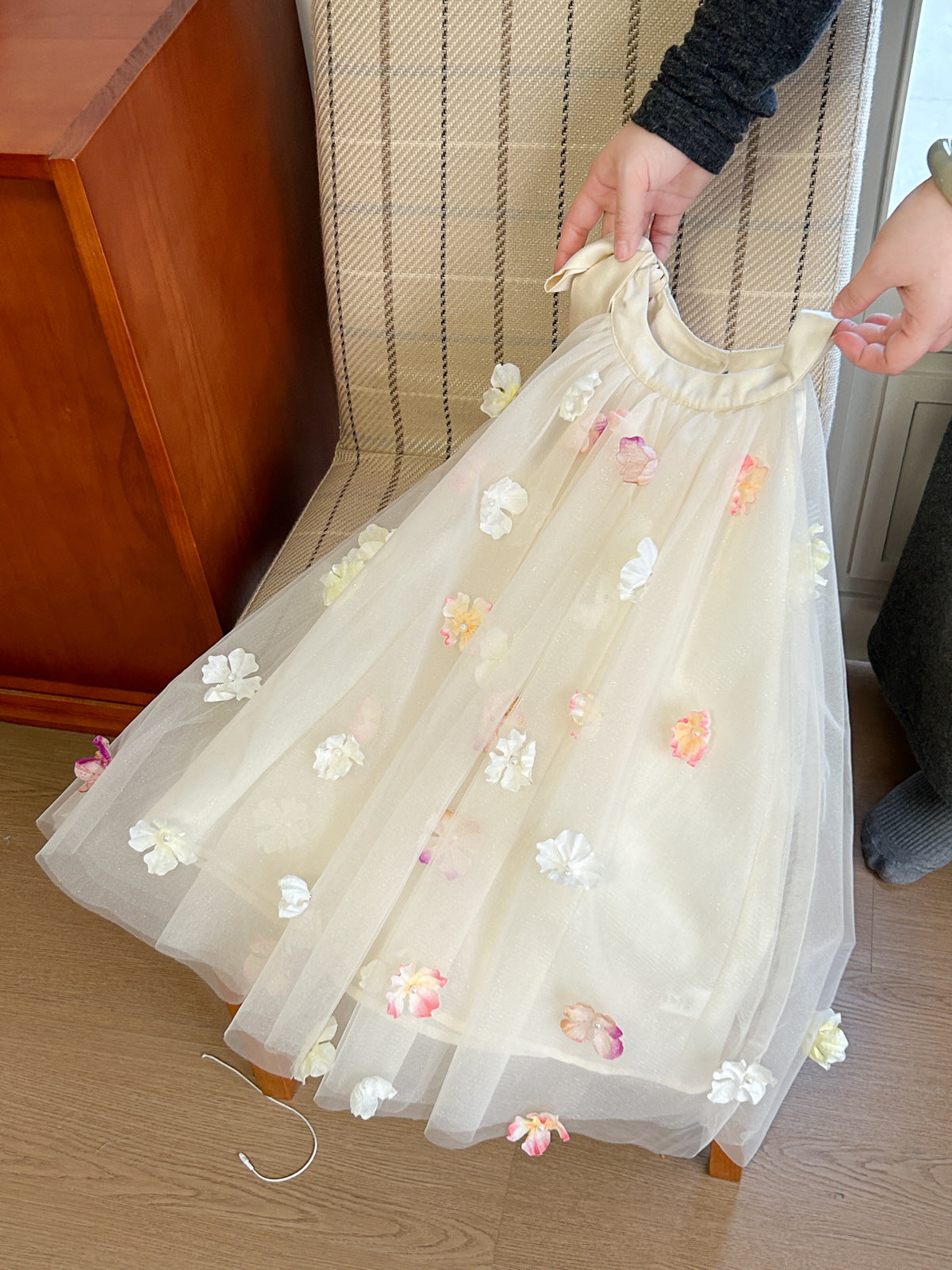 Vestido Infantil de Tul con Flores