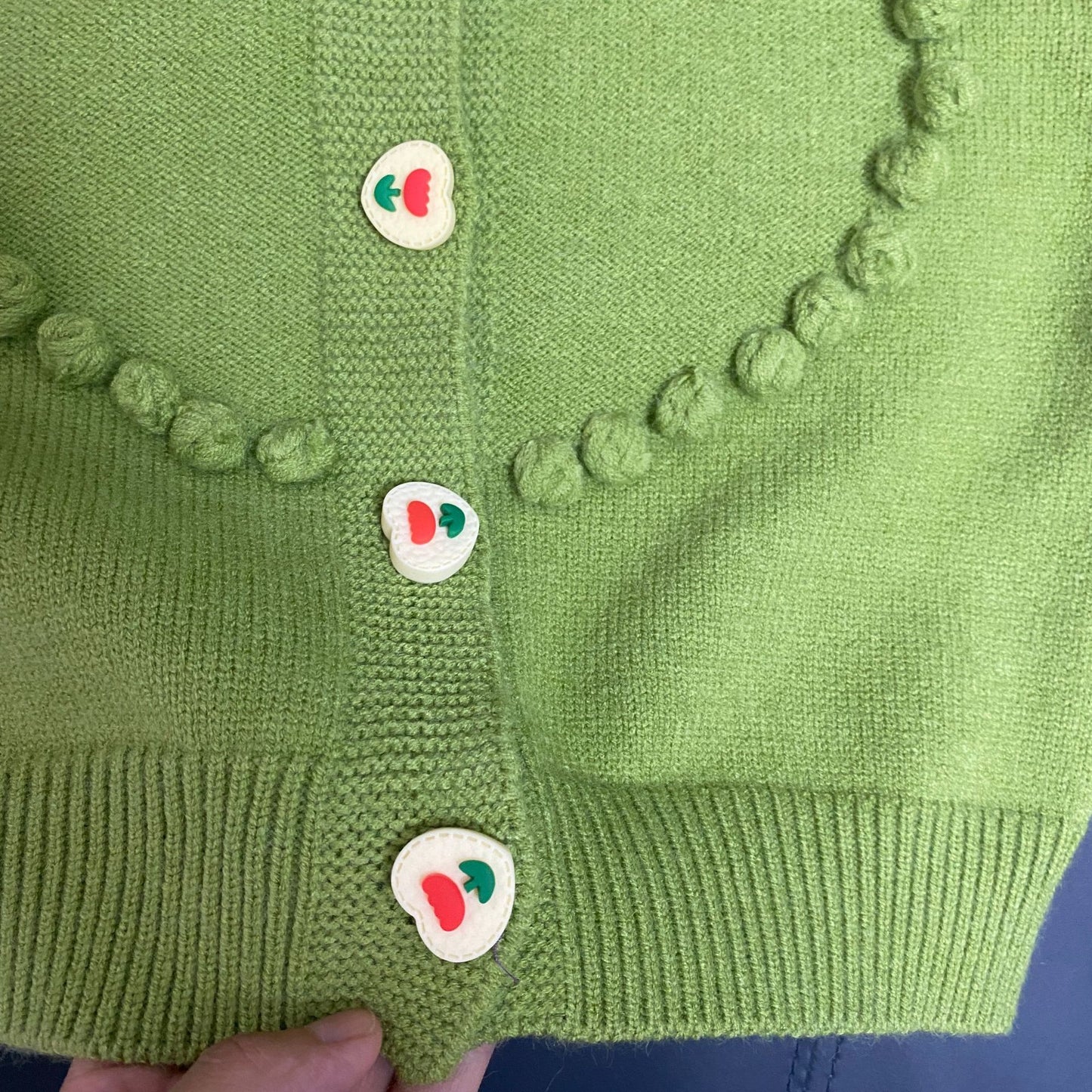 Blusa Infantil de Punto con Botones de Corazón