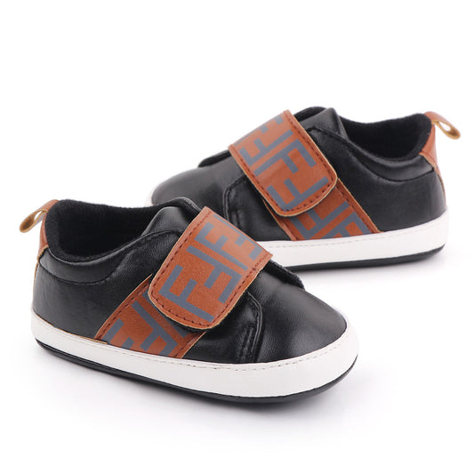 Zapatillas de velcro para niños