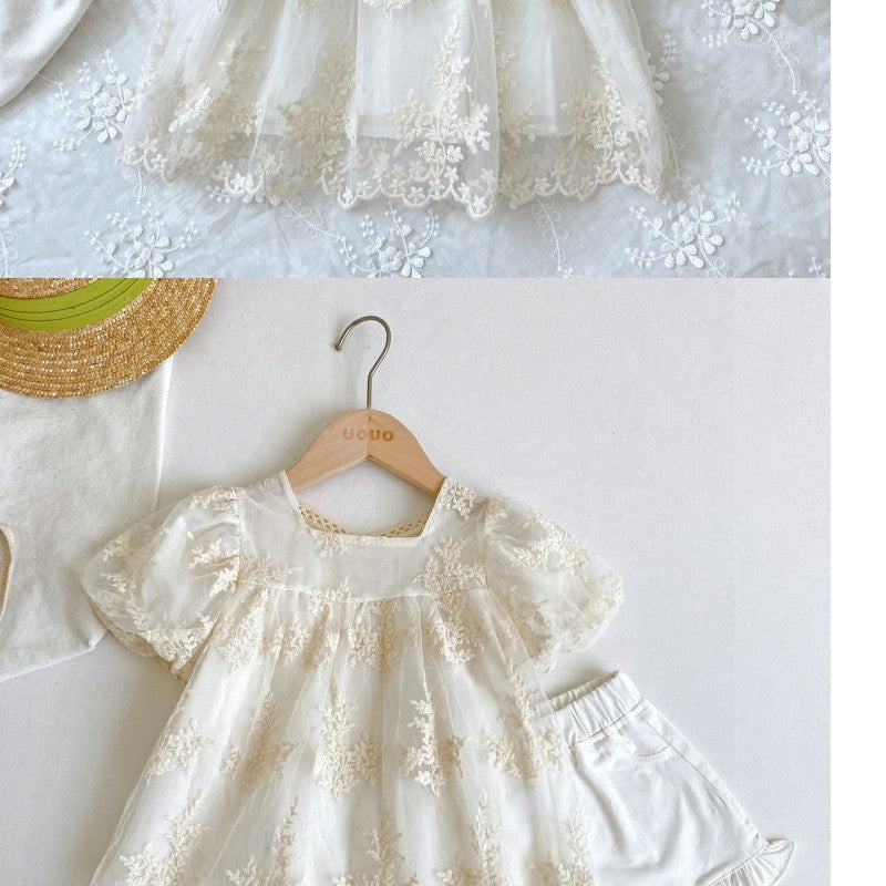 Vestido Infantil de Encaje Floral