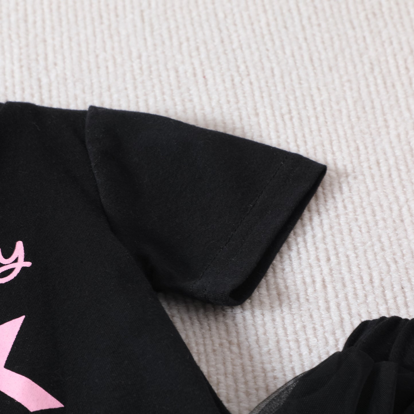 Conjunto infantil mujer negro rosa