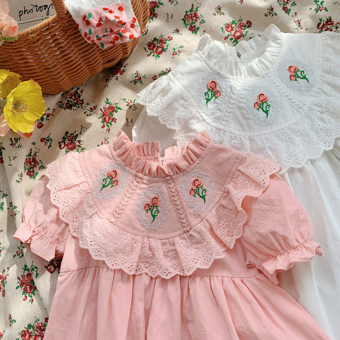 Vestido infantil de Encaje floral