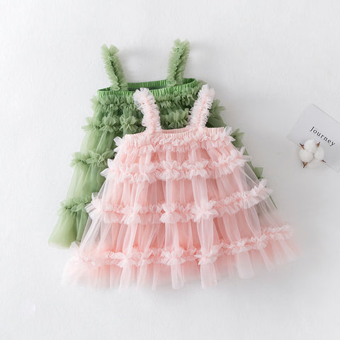 Vestido infantil de tul a capas
