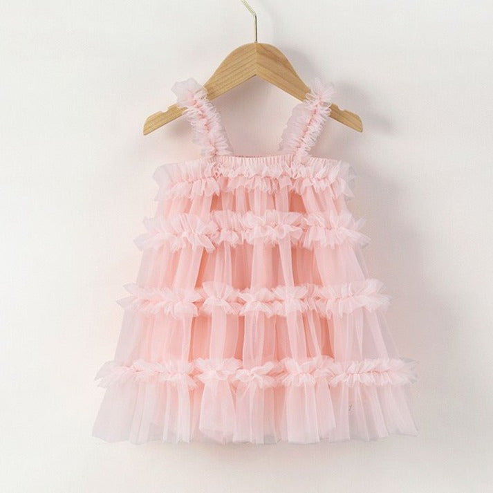Vestido infantil de tul a capas