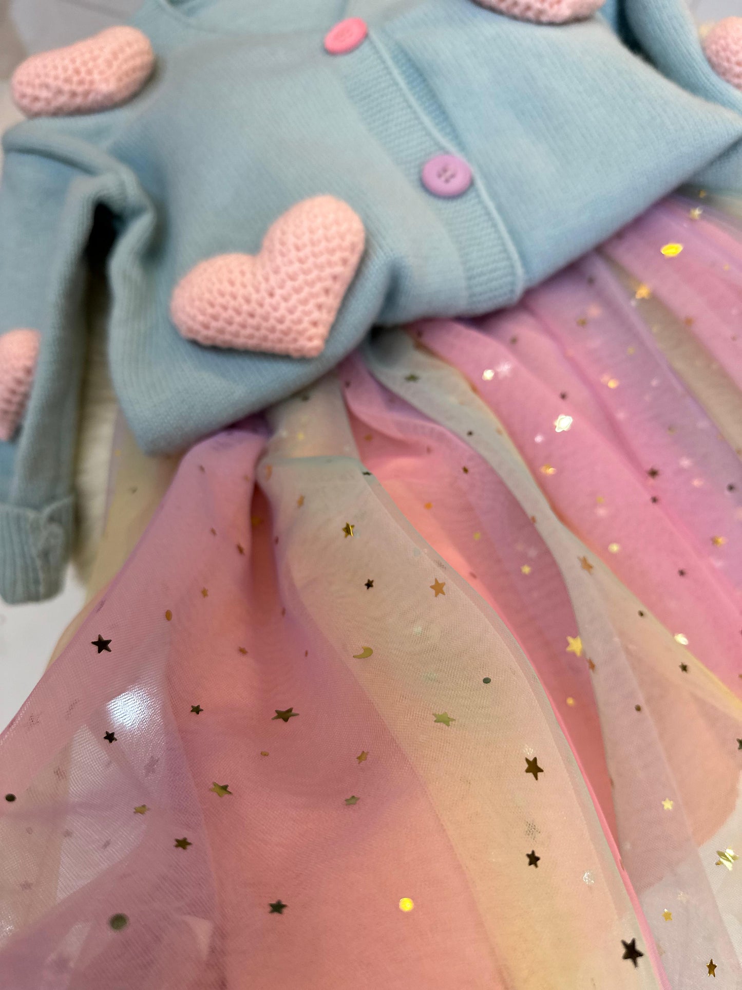 Conjunto Infantil Estrellitas + Cárdigan Corazón