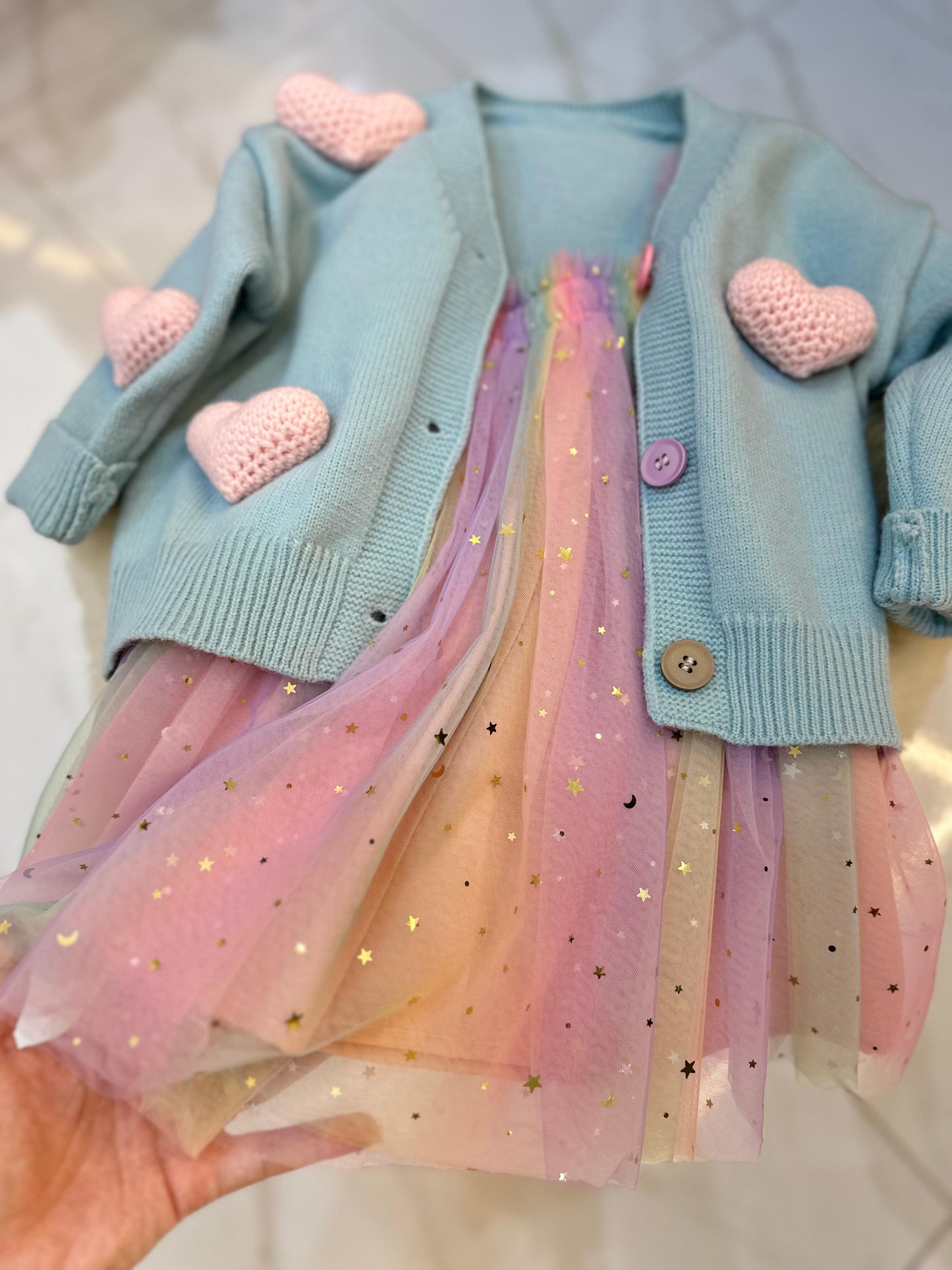 Conjunto Infantil Estrellitas + Cárdigan Corazón