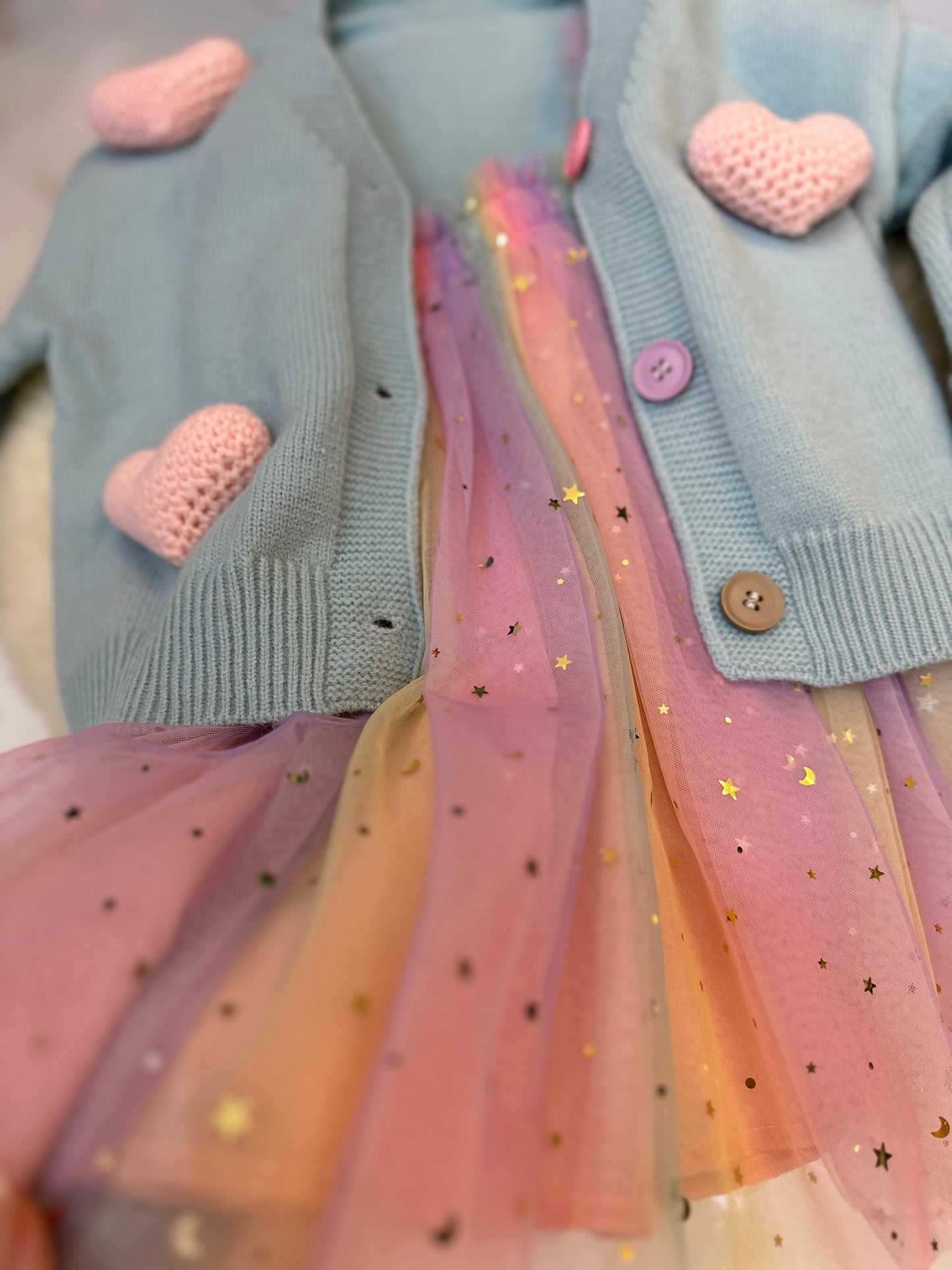 Conjunto Infantil Estrellitas + Cárdigan Corazón