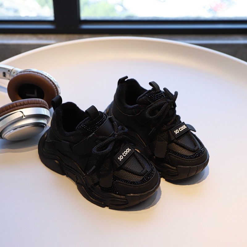 Zapatillas Infantiles Negras Brillantes