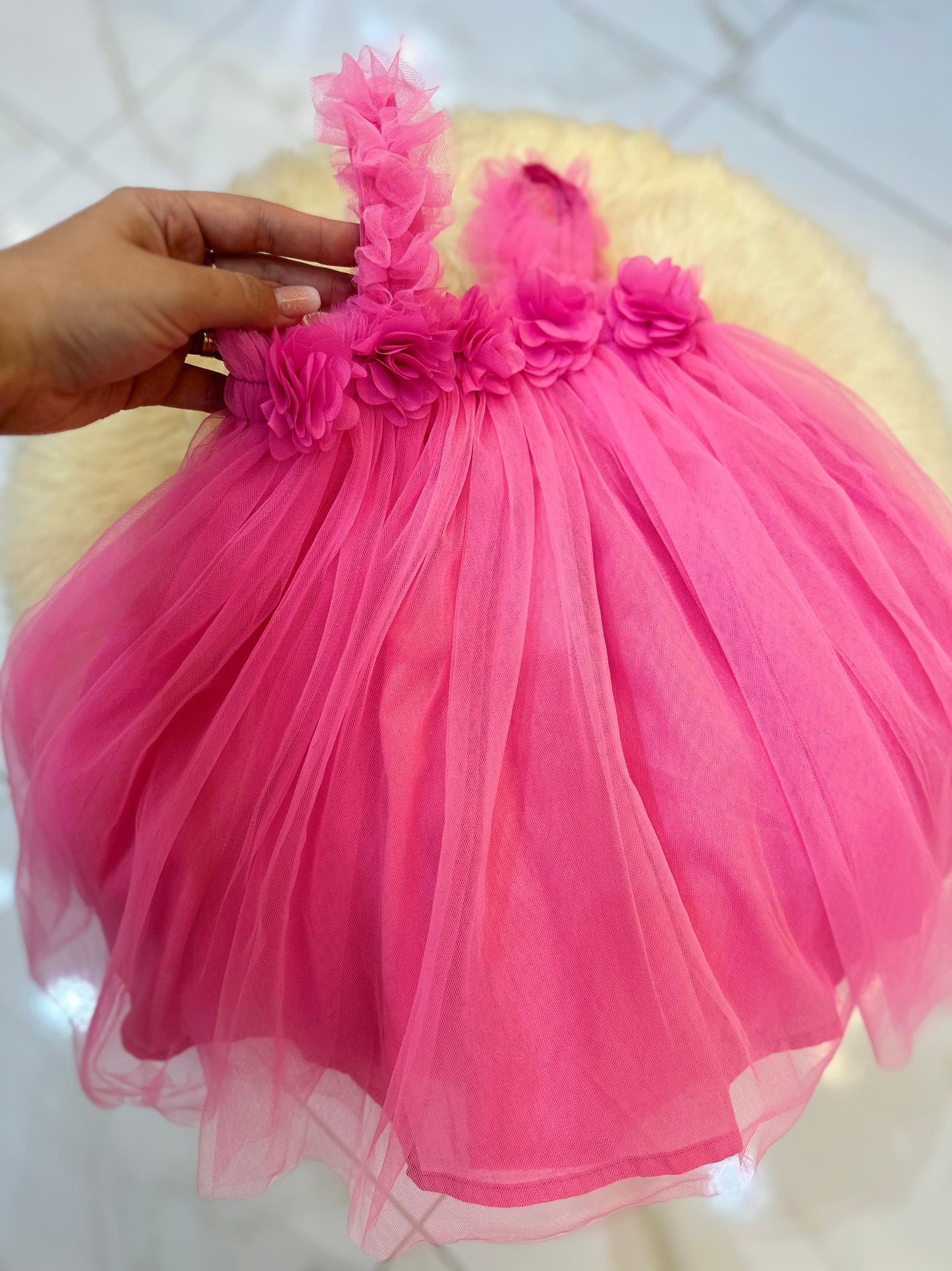 Cárdigan de corazones + vestido de tul floral