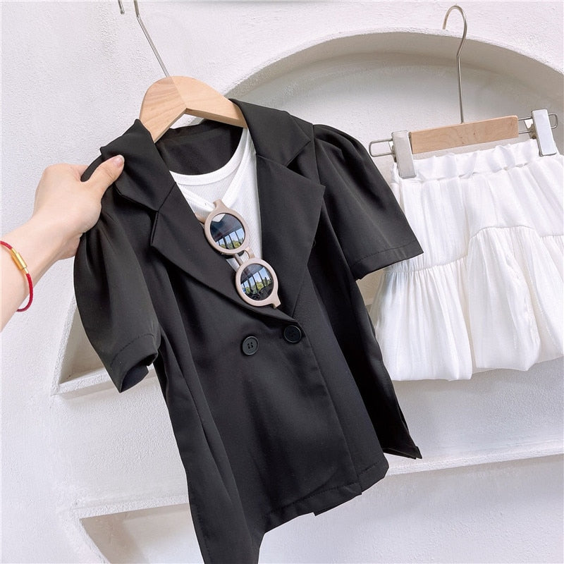 Conjunto de falda y chaqueta de traje