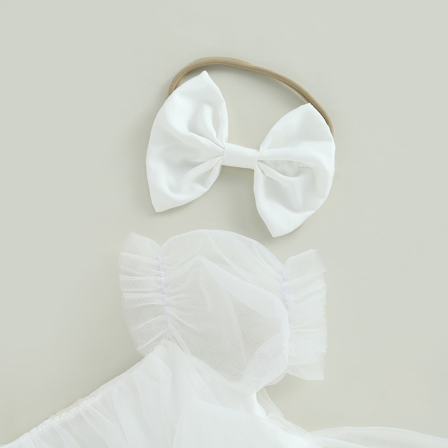 Vestido de tul con lazo