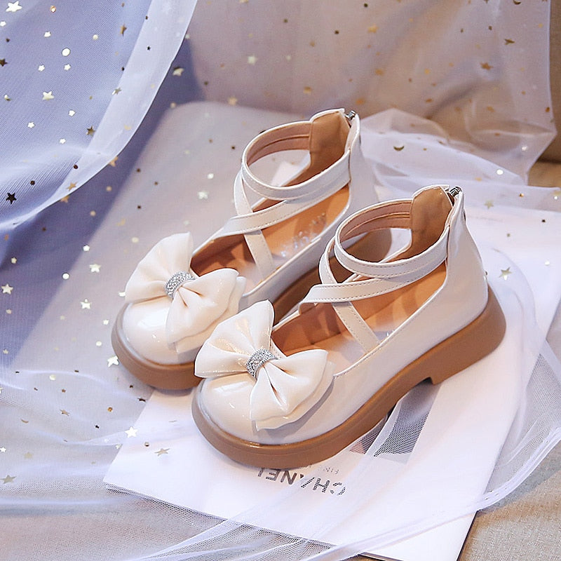 Sandalias con pajarita