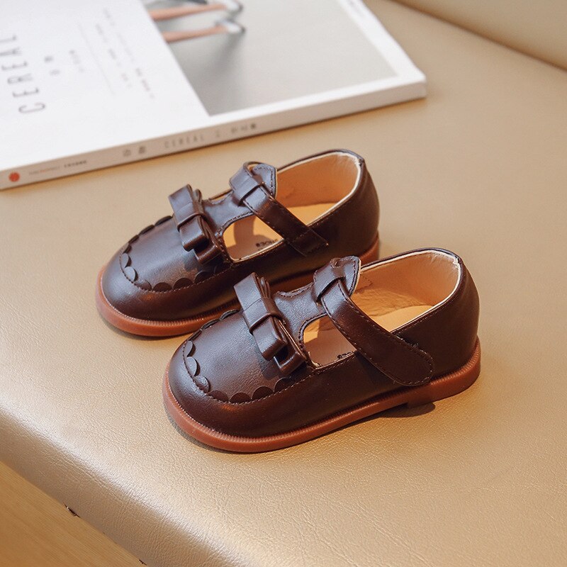 Zapatos de cuero con doble lazo