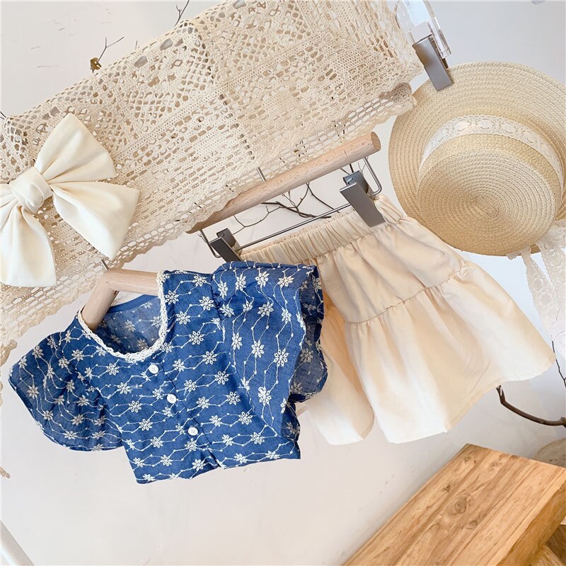Conjunto de camisa y falda de flores con mangas con volantes de moda de verano