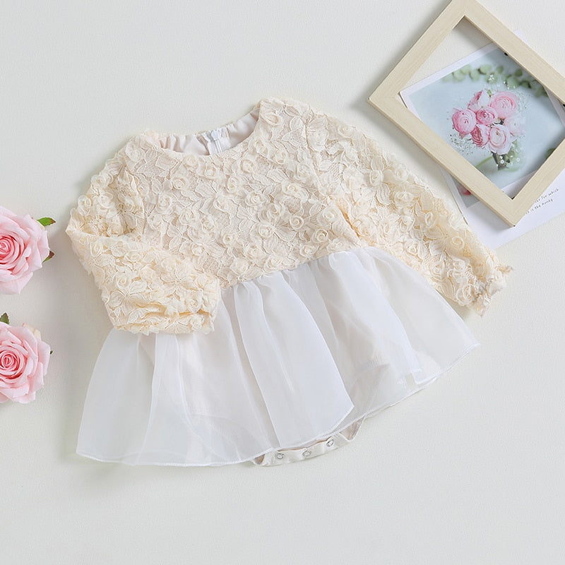 Vestido mono flor 3D falda de tul manga larga