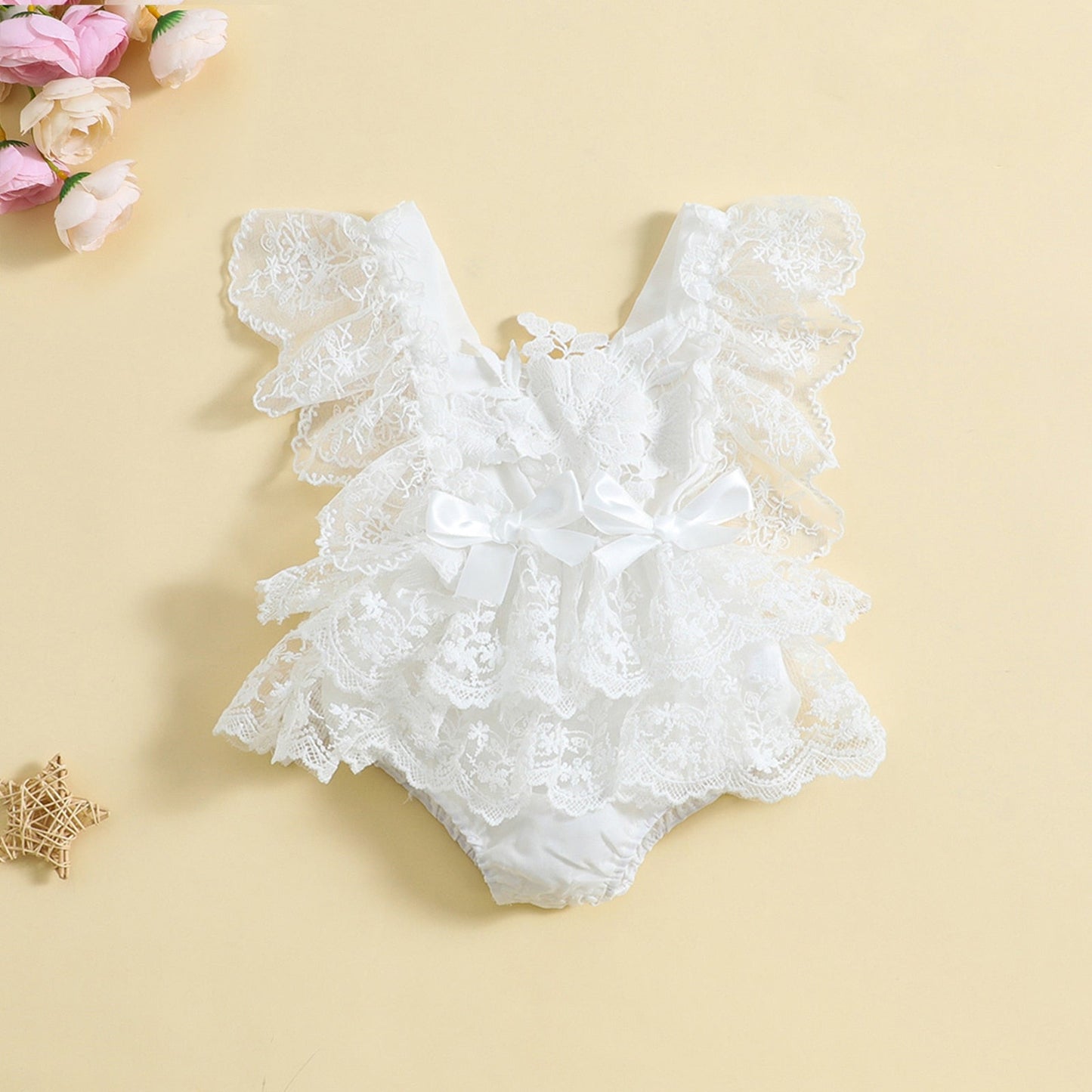 Vestido mameluco de encaje floral de verano