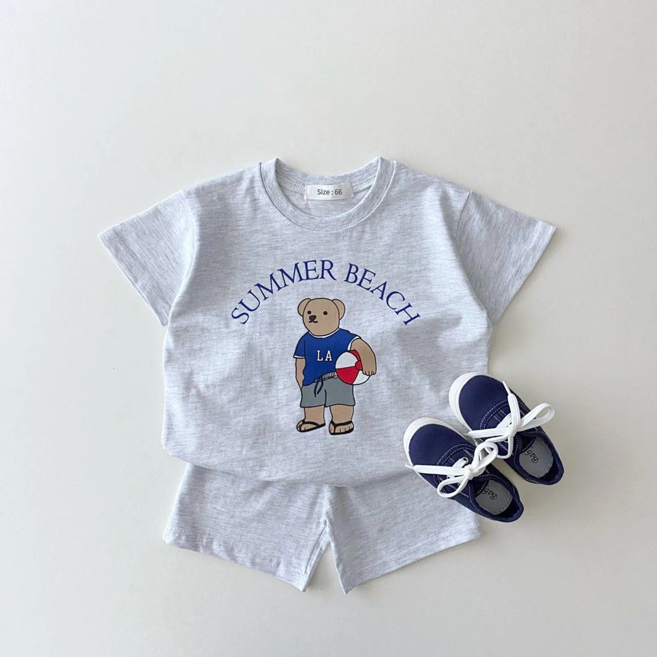 Conjunto infantil de camiseta con osito