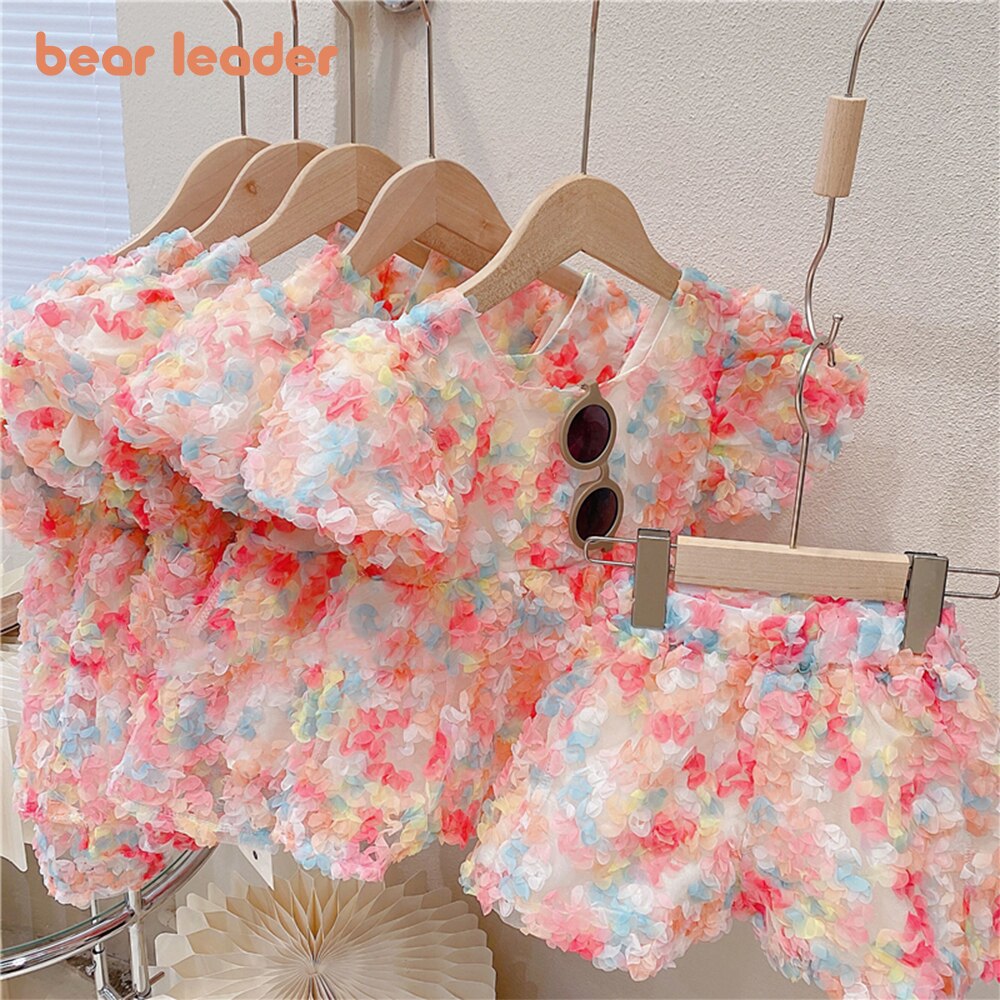 Conjunto Infantil Pétalos de Colores