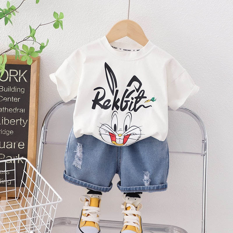 Conjunto Camiseta De Manga Corta Conejo De Dibujos Animados Pantalones Cortos De Mezclilla Con Agujeros