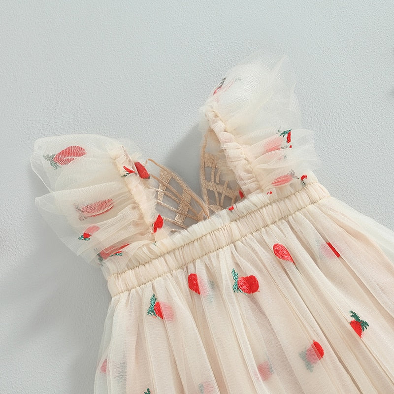 Vestido de tul Vestido con alas de mariposa y piña