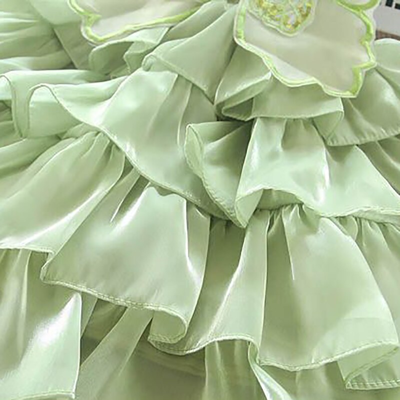 Vestido de Niña con Volantes de Mariposa