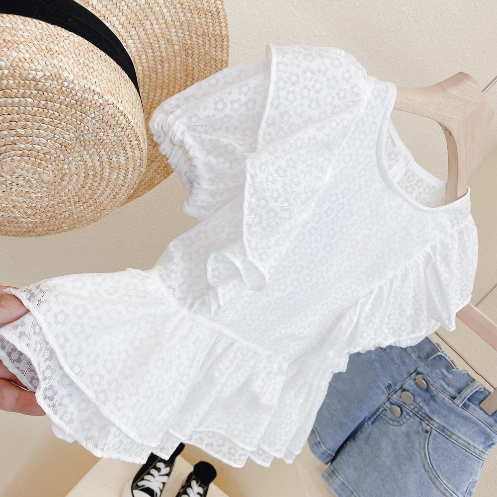Conjunto Verano Nuevo Traje De Niña Top De Encaje Con Mangas Voladoras De Flores + Pantalones Cortos De Mezclilla