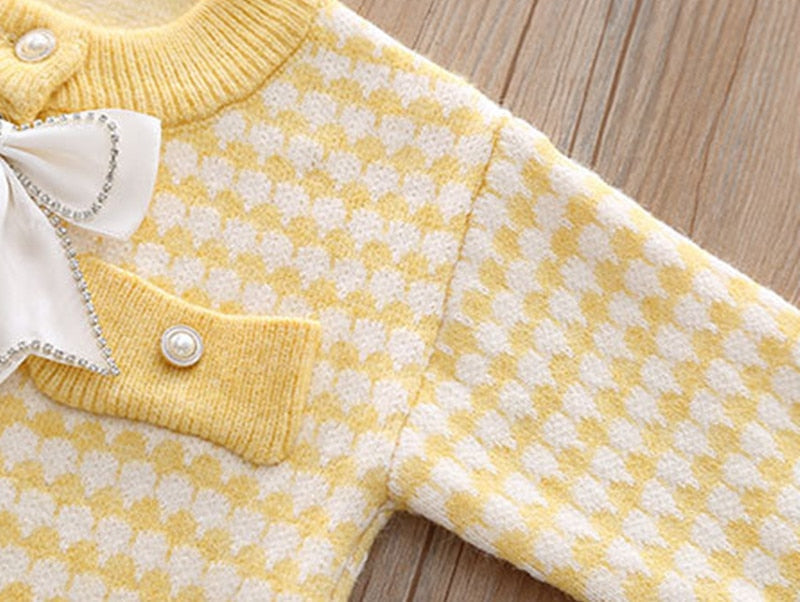 Conjunto Infantil Cárdigan + Falda Plisada