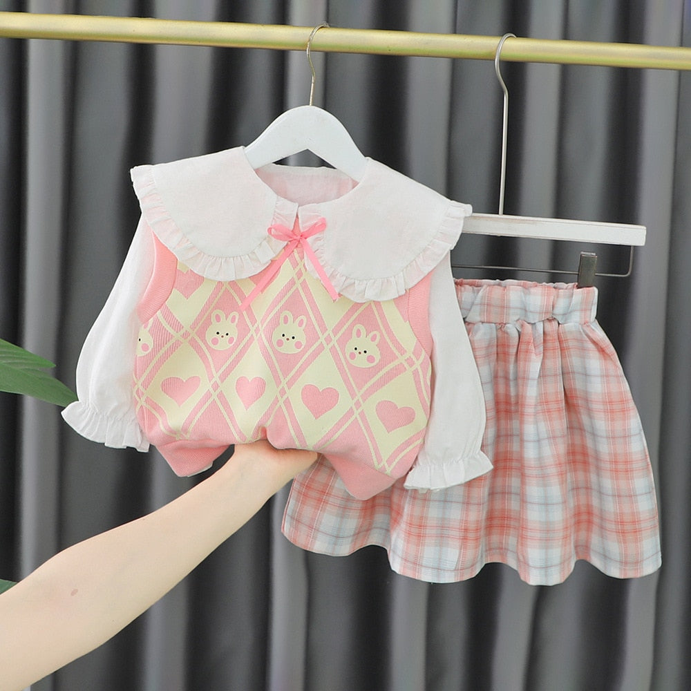 Lindo juego de 3 piezas.