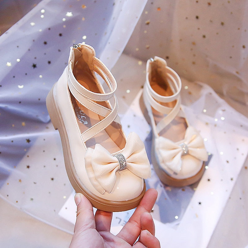 Sandalias con pajarita