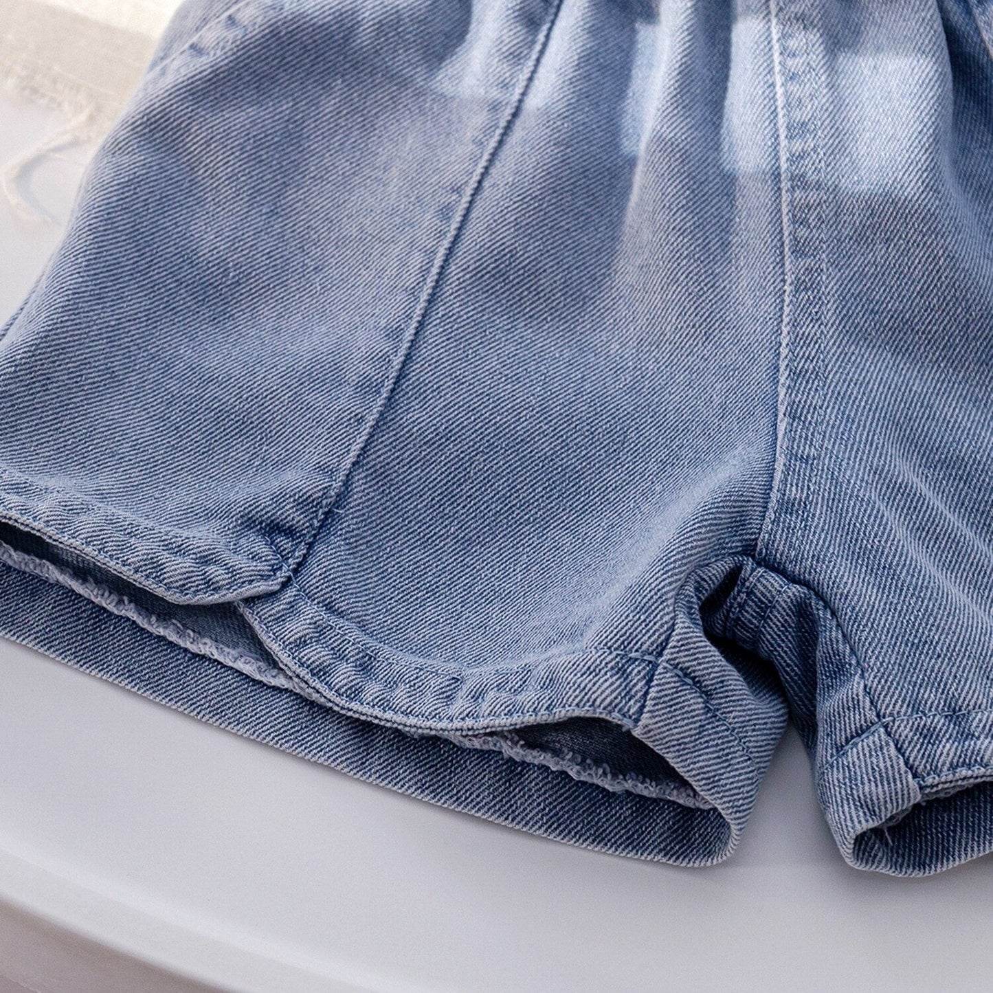 Conjunto Infantil Camiseta Manga Abullonada + Short Jeans