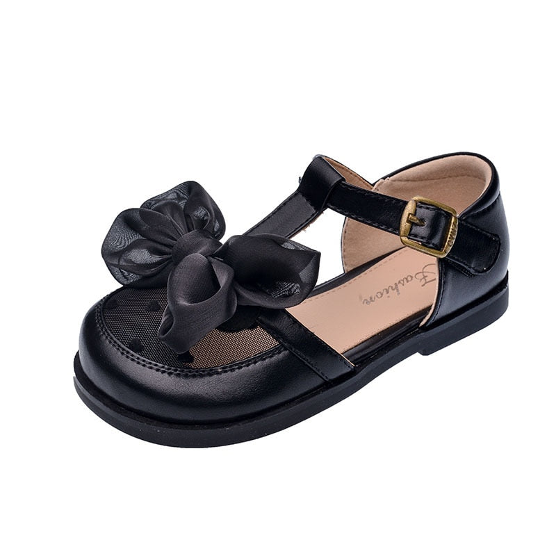 Zapatos de lujo con barniz de encaje satinado