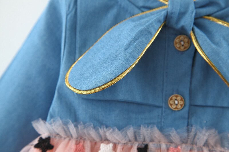 Vestido de tul de manga larga