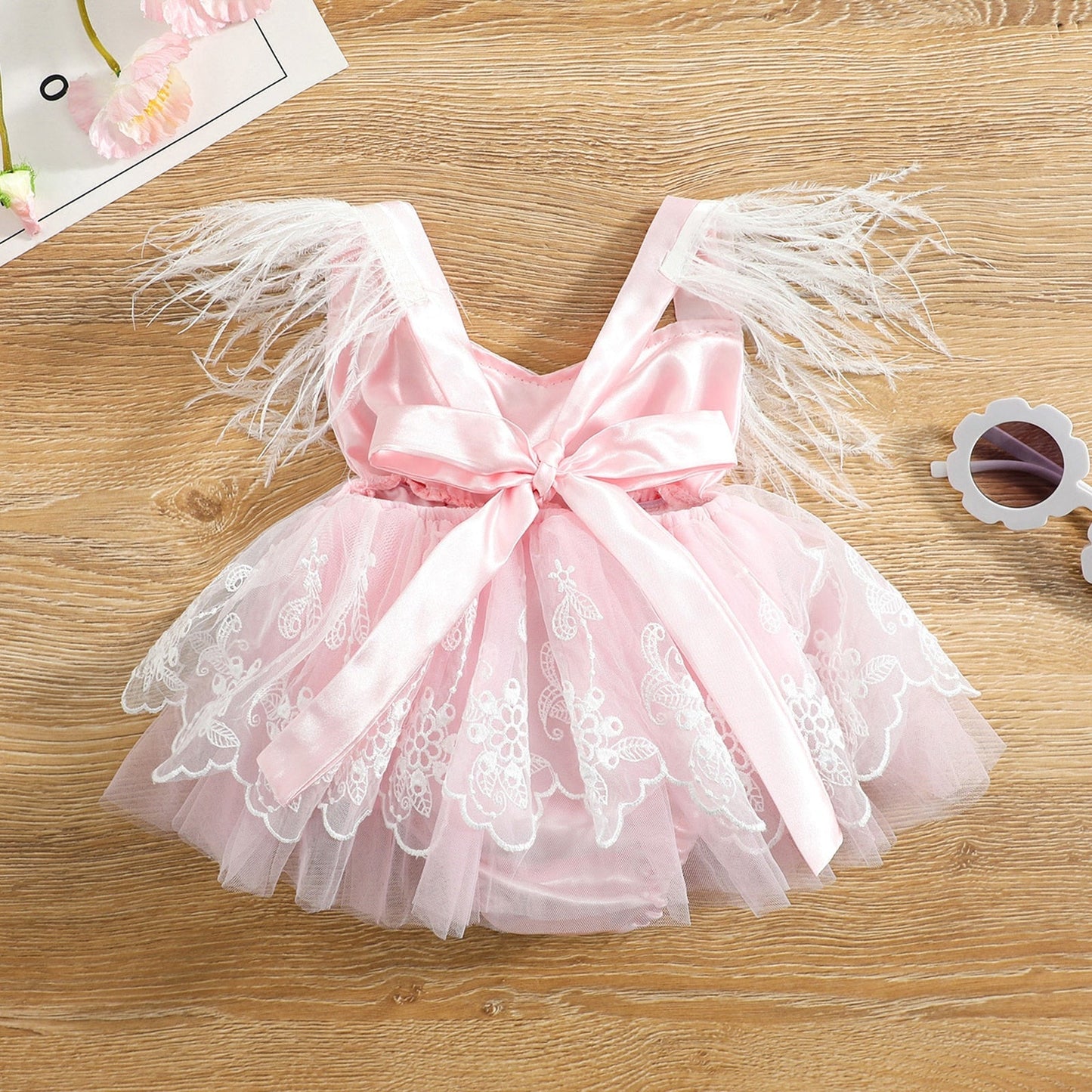 Vestido Infantil de Encaje y Tul