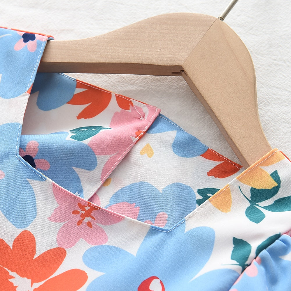 Vestidos Vestidos florales coloridos de manga corta