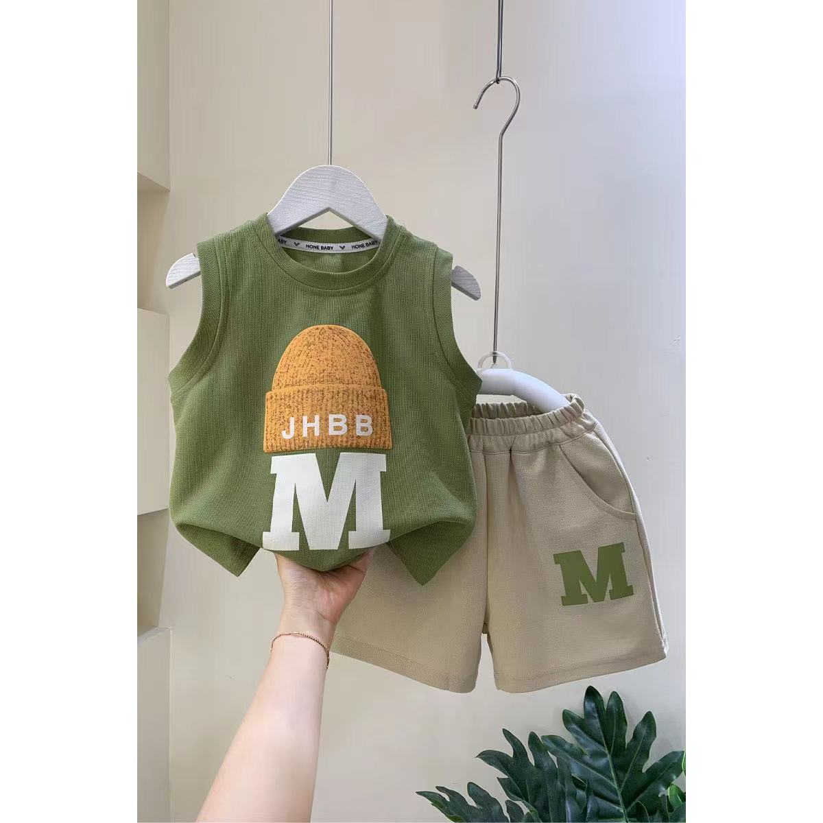 Conjunto deportivo sin mangas para niños