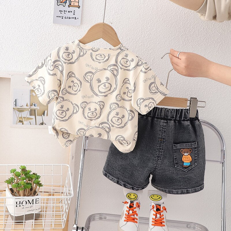 Conjunto Infantil Manga Cura Bear Jeans Shorts