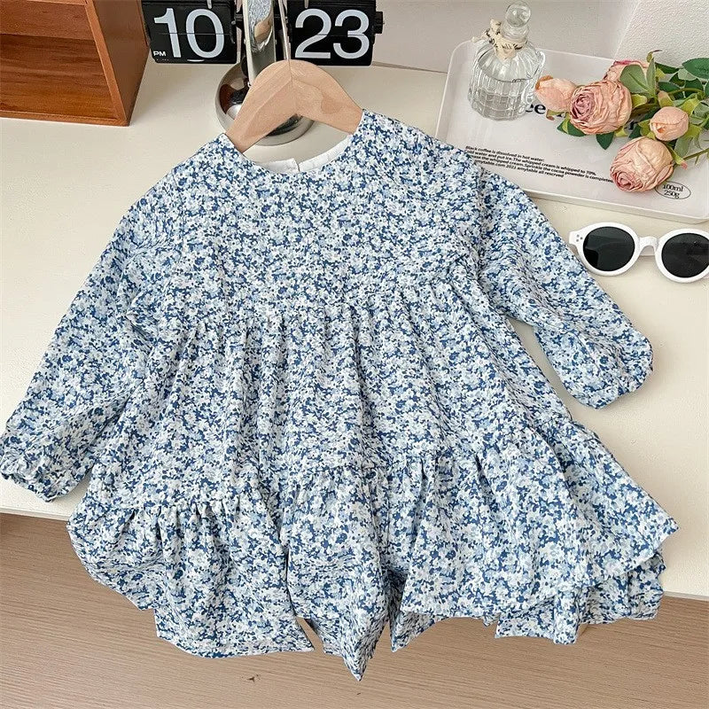 Conjunto vestido floral y abrigo