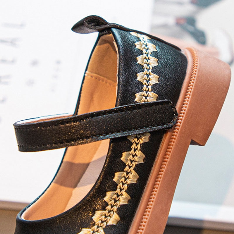 Zapatos Infantiles Bordados