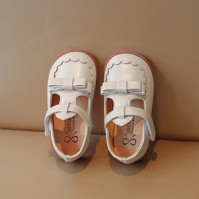 Zapatos de cuero con doble lazo