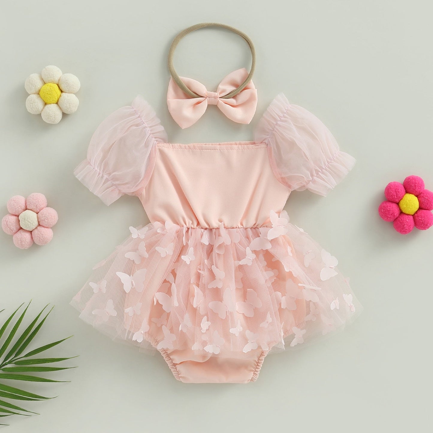 Vestido mameluco con estampado de mariposas