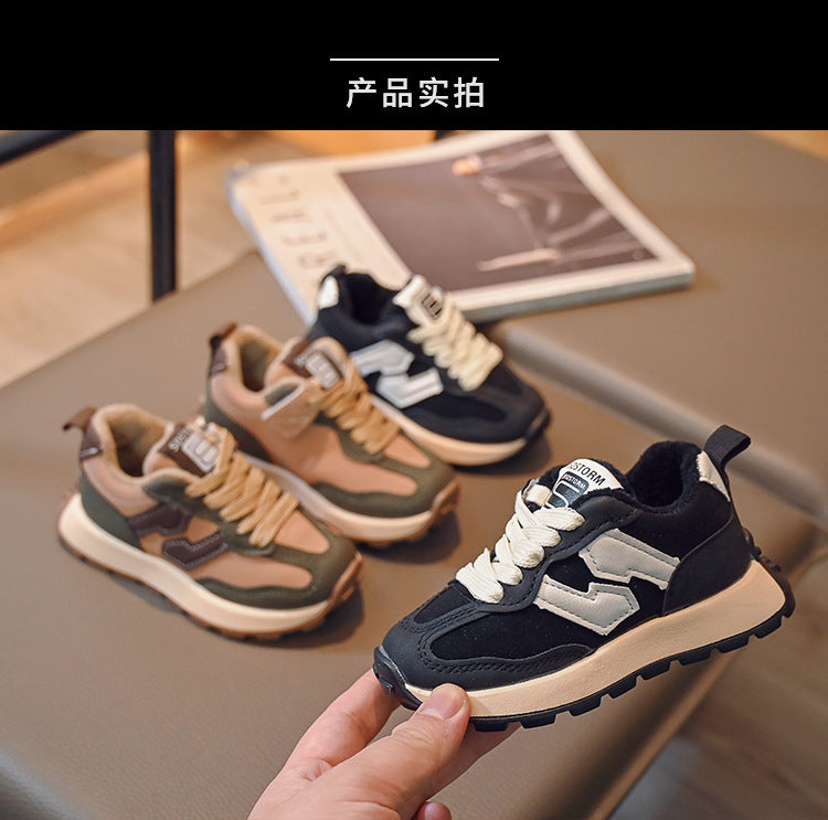 Zapatillas para niños con cordones