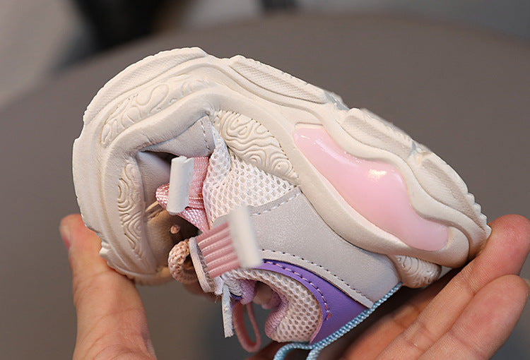 Zapatillas suaves con cordones para niños