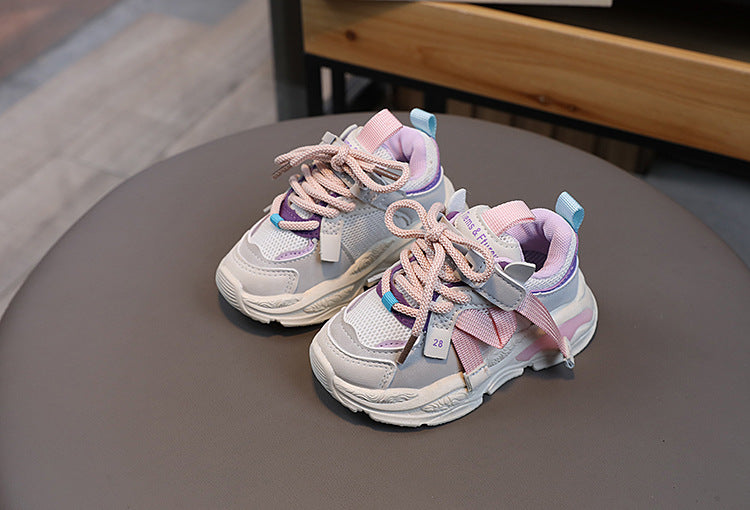 Zapatillas suaves con cordones para niños