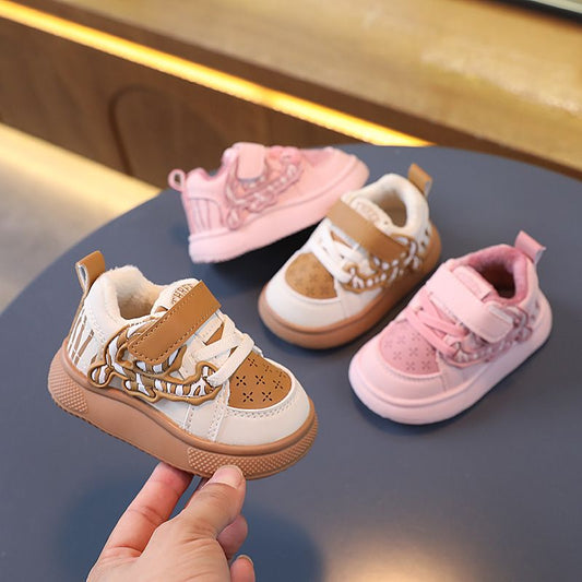 Sneakers Infantiles Pelinhos y Velcro