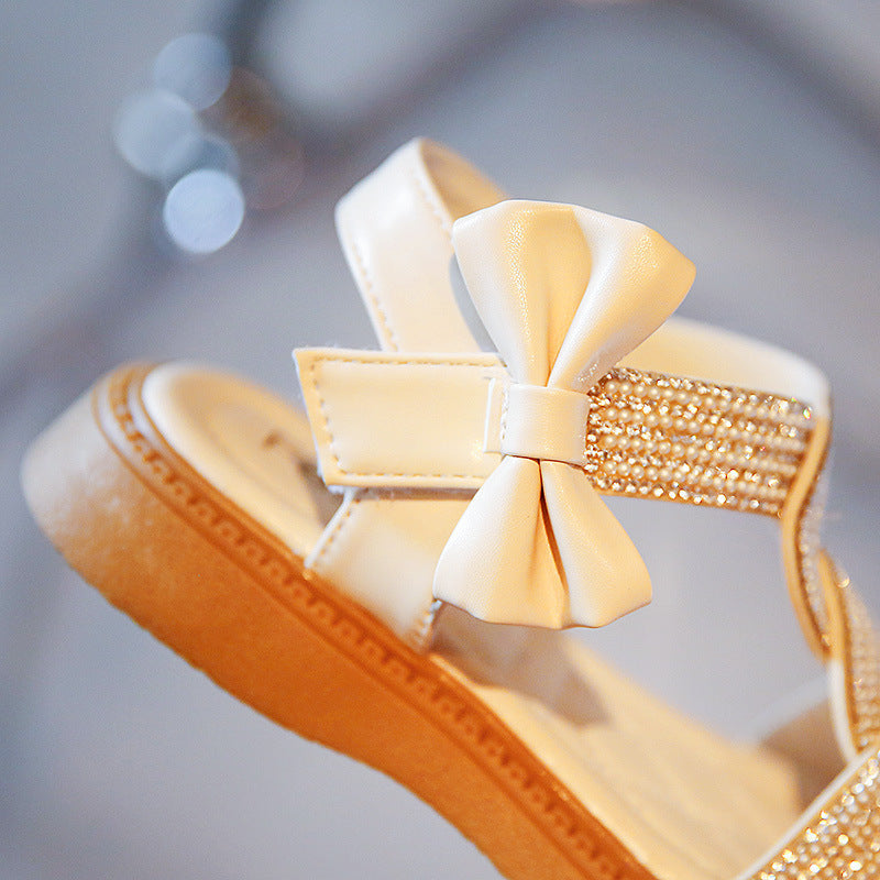 Sandalia Infantil Mujer con Puntilla y Pedrería