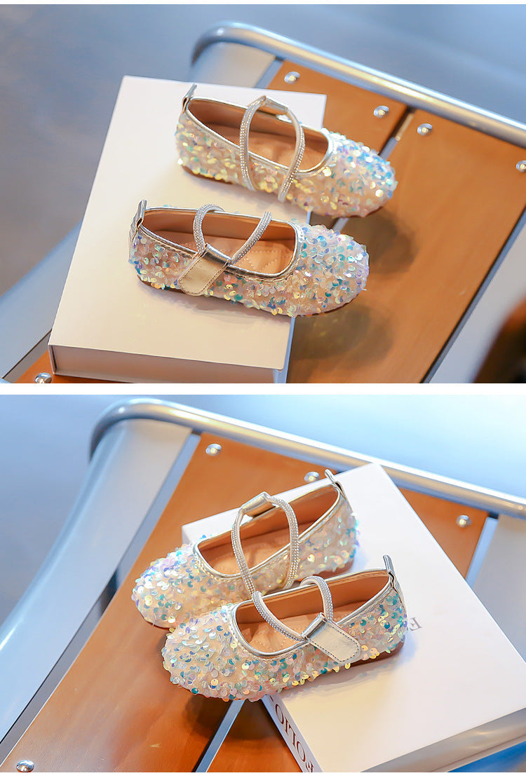 Zapatillas infantiles con lentejuelas brillantes